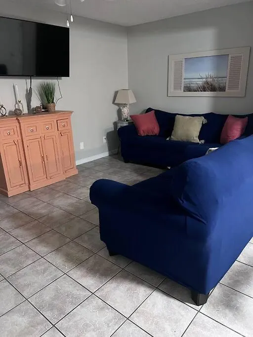 Apartment 3 Bdrm Condo- 4 Pools, Hot Tub & Walk To Beach Panama Stadt